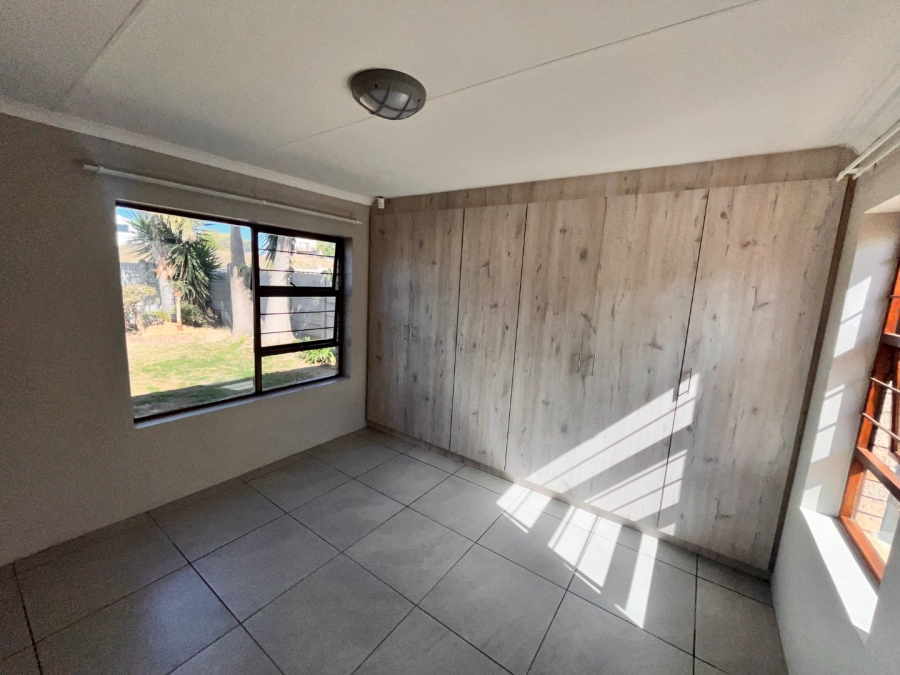 2 Bedroom Property for Sale in Wavecrest Eastern Cape